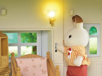 Calico Critters Red Roof Grand Mansion Gift Set, Dollhouse Playset With 3 Figures, Furniture, Vehicle And Accessories - Image 8