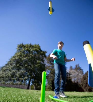 HearthSong Kids Stomp Backyard Launch Rocket Flyers, Set Of Eight - Image 5