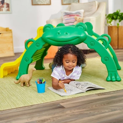 KidKraft Hop And Slide Frog Toddler Climber For Gross Motor Skills - Image 6