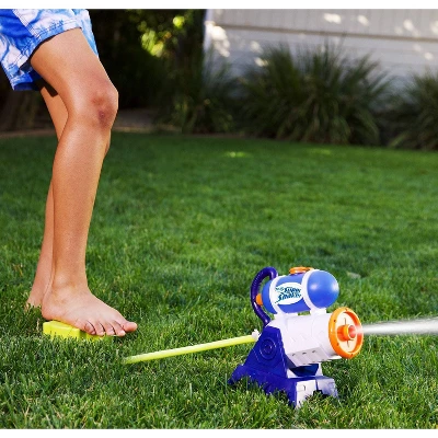 NERF Super Soaker Grab ‘N Go Stomp Soaker By WowWee