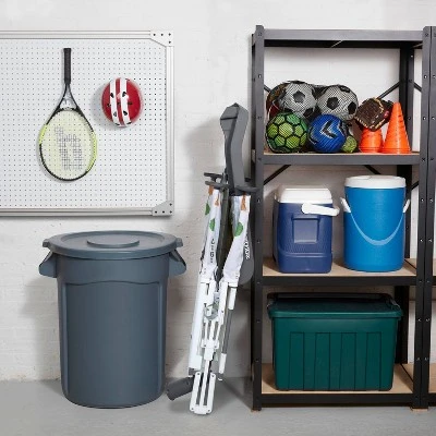 Radio Flyer Play & Fold Away Modern Farm House - Image 12