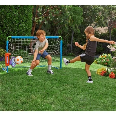 Little Tikes 2-in-1 Water Soccer - Image 2
