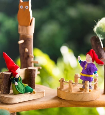 HearthSong - Tree Fort Super Saver Wooden Dollhouse Playset For Kids - Image 3